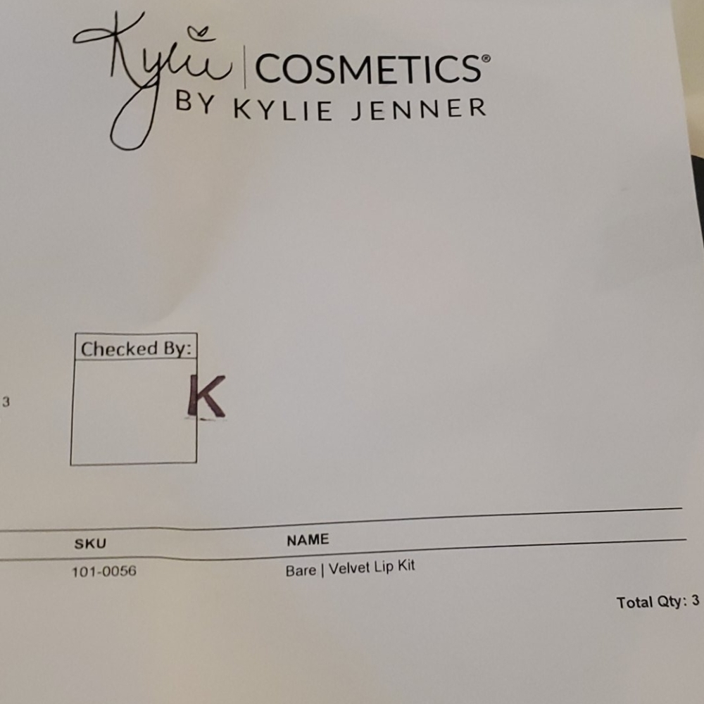1 Kylie Jenner Bare Velvet Lipstick - Picture 7 of 7